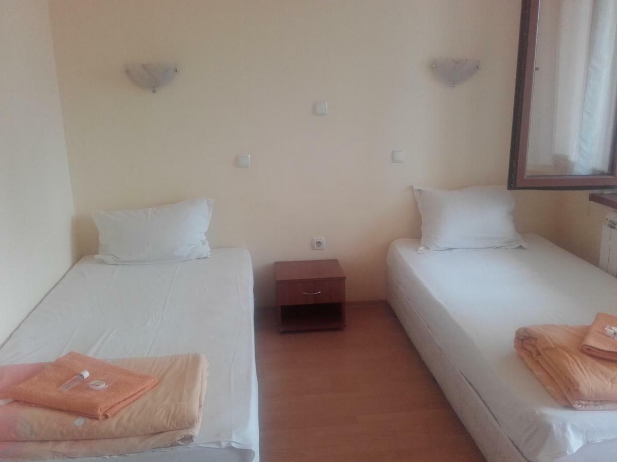 Hotel Aleksievata Kashta Gurgulyat ภายนอก รูปภาพ